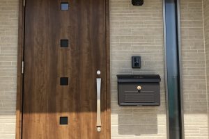 宇部市新築住宅　エントランス