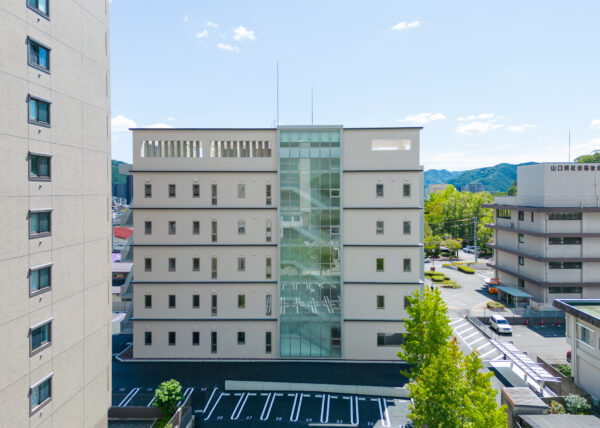 山口県自治会館