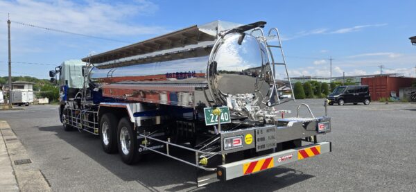 タンクローリー納車