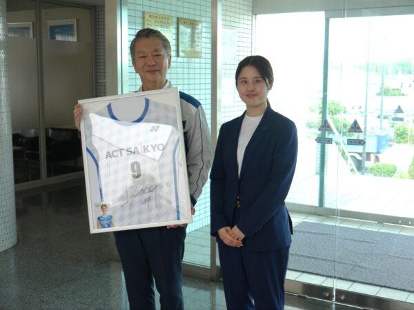 ACT西京　久湊菜々選手と社長